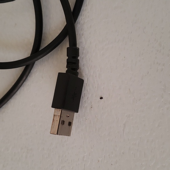 Headset - Picture 3 of 8